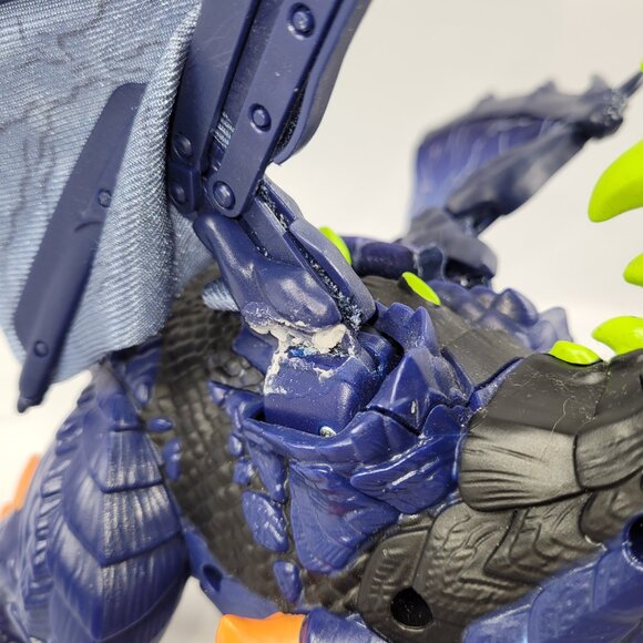 Fingerlings Untamed Legends Dragon Electronic Toy by WowWee Toys - Picture 2 of 2